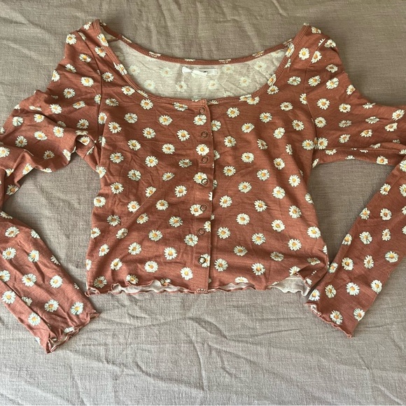 O’Neill Size XS Daisy all over snap front spring/summer PAYTON KNIT TOP - Picture 2 of 8